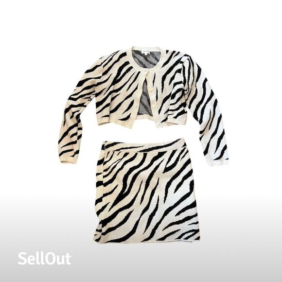 Superdown Other - Superdown Women's Zebra Print Knit Cardigan & Skirt Set Size L